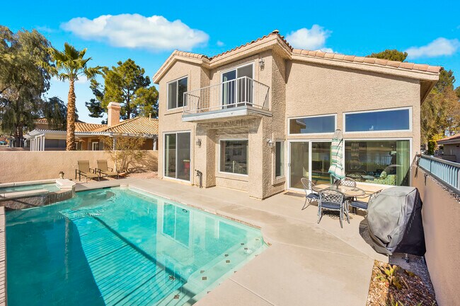 Building Photo - 2533 Seascape Dr