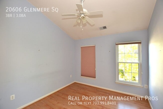 Building Photo - 20606 Glenmere Square