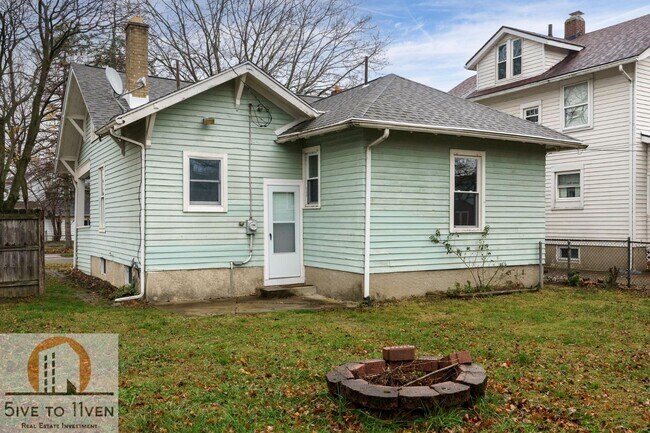 Building Photo - 1203 Arbor Ave