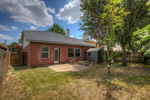 Building Photo - 16609 Woodside Dr