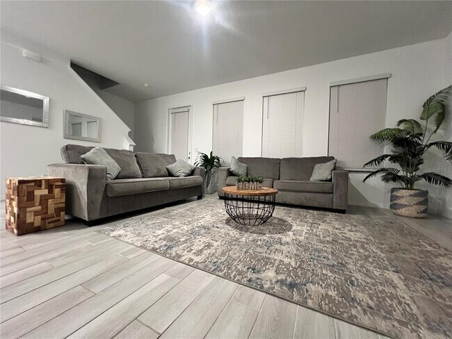 Building Photo - 844 Benoi Dr