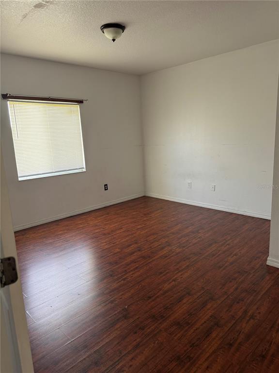Building Photo - 495 Las Cortes Ln