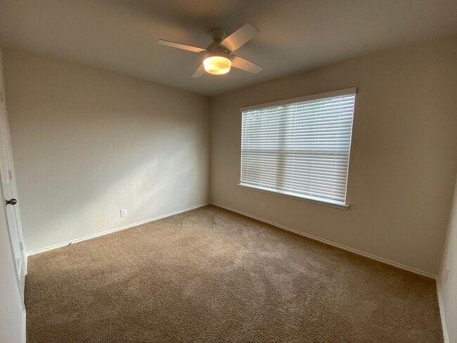 Building Photo - 122 Moscovy Duck