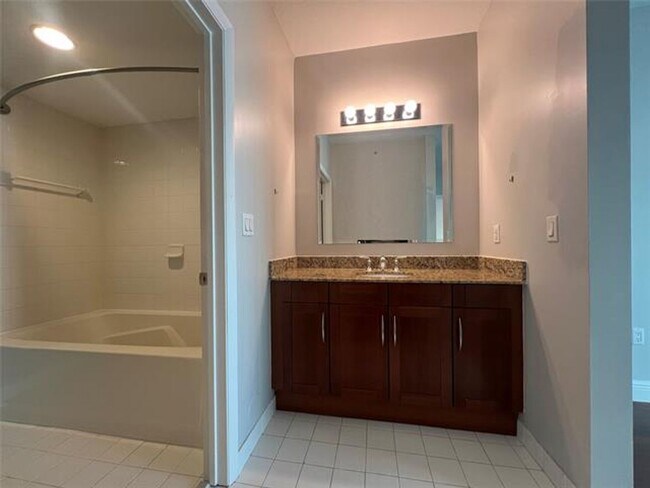 Building Photo - 7275 SW 90th Way