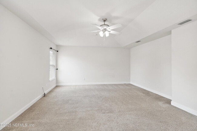 Building Photo - 669 Picasso Ave