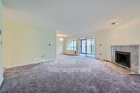 Building Photo - 7307 N Skyview PlaceAPT G202