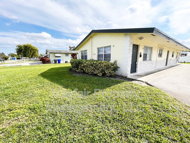 Building Photo - 5634 Grant St