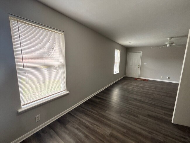 Building Photo - 5107 Keegan Way