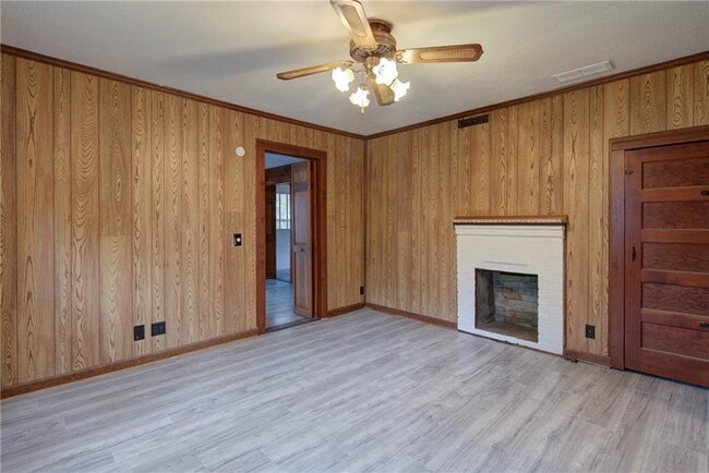 Building Photo - 7985 Midway Rd
