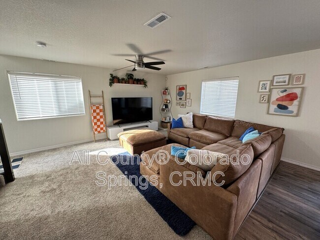 Building Photo - 8145 Phyllite Dr