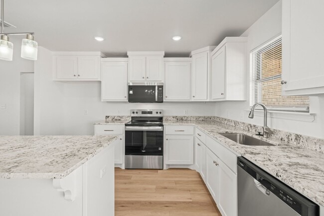 Building Photo - Country Living In Roosevelt ISD!