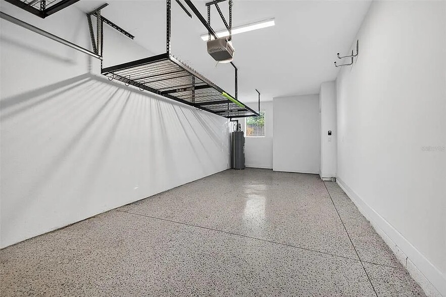 Building Photo - 104 26th St N