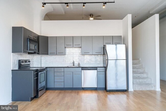 Building Photo - 2200 Arch St