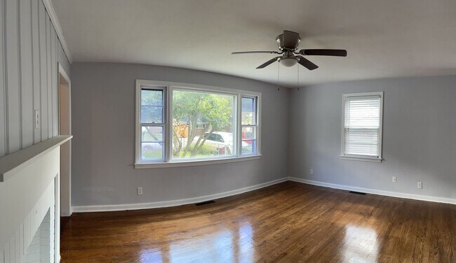 Building Photo - 6508 Adair Ave
