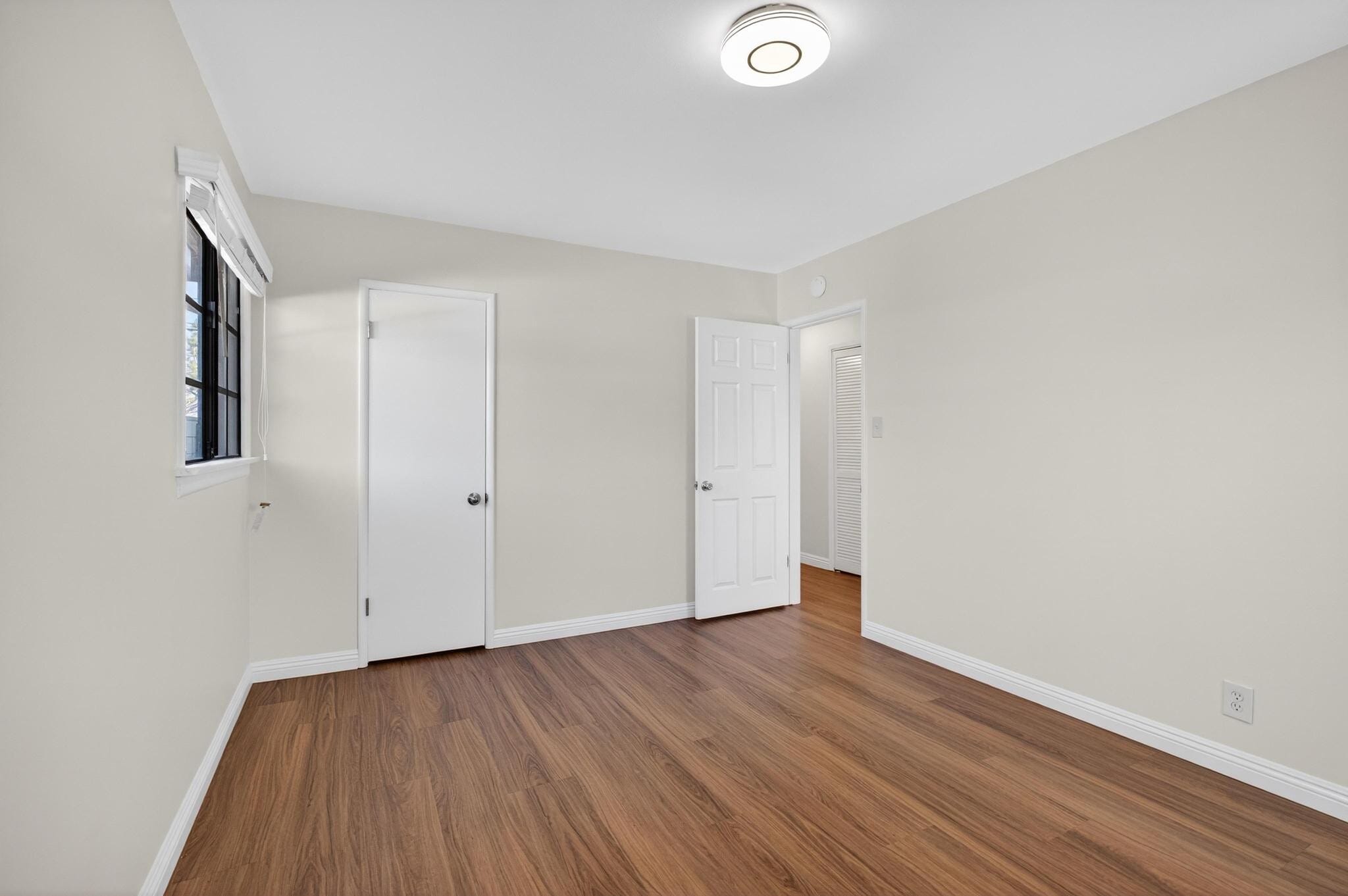 Building Photo - 15202 Florwood Ave