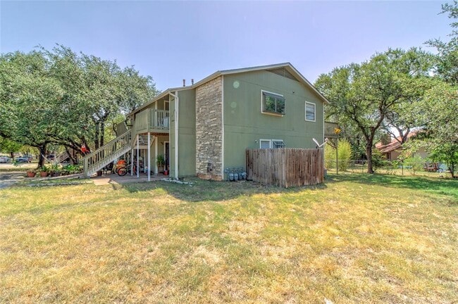 Building Photo - 400 Hedgewood Dr