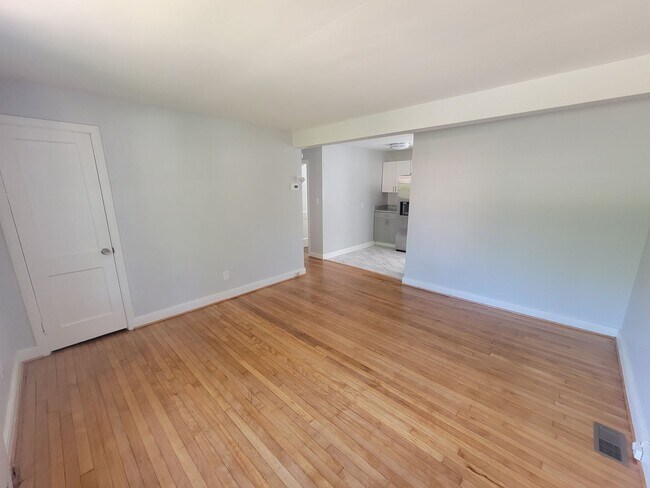 Building Photo - 1207 Whilden Pl