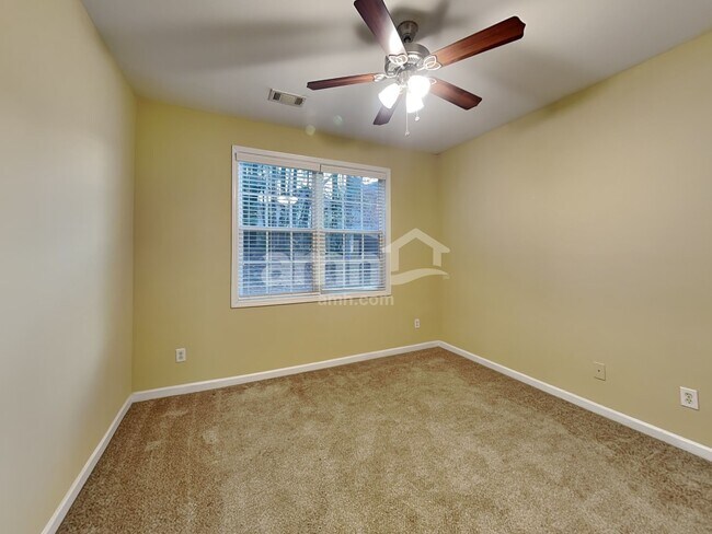 Building Photo - 1319 Station Ridge Dr