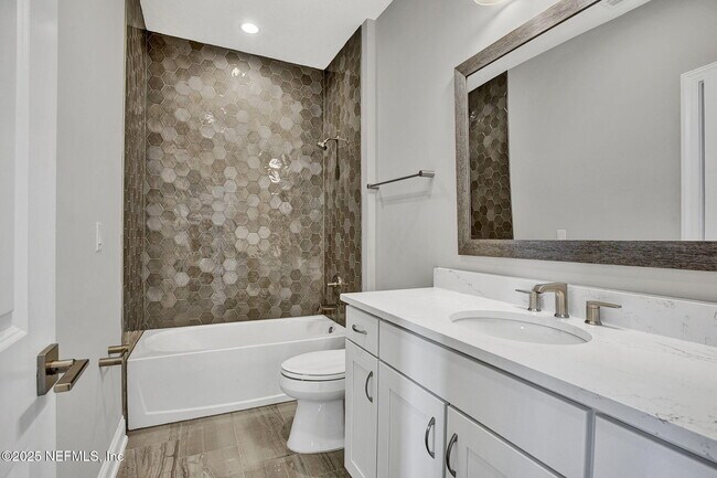 Building Photo - 11476 Madelynn Dr