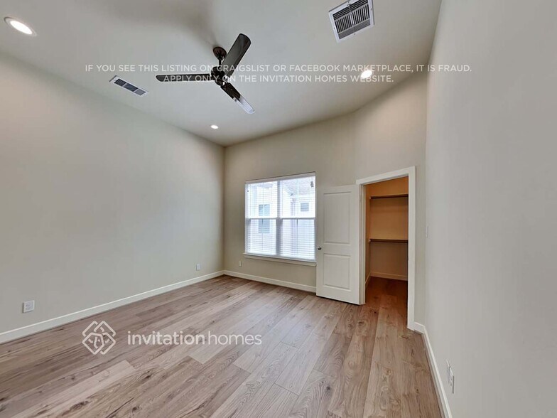 Building Photo - 6323 Paddington Bnd Dr