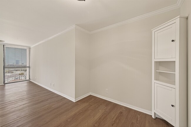 Building Photo - 3525 Sage Rd