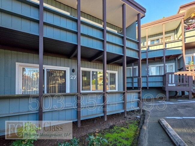 Building Photo - 12345 SW Hall Blvd