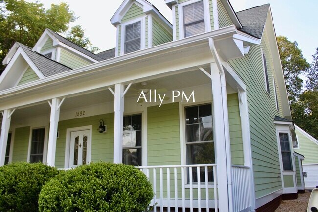Building Photo - 1892 Clay Dr