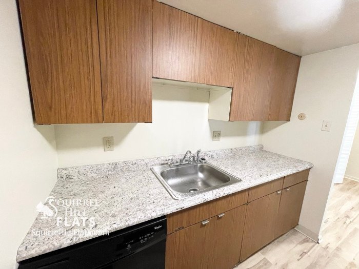 Building Photo - 6350 Forward Ave