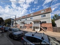 Building Photo - 13A Suffolk St