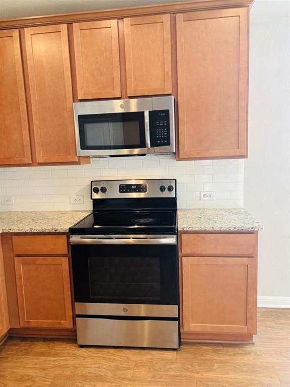 Building Photo - 1418 Walden Pond Dr