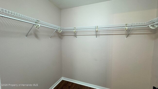 Building Photo - 10 Bellis Ct