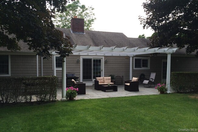 Primary Photo - 56 Seaman Rd