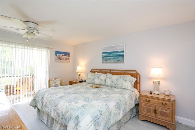 Building Photo - 3645 Boca Ciega Dr