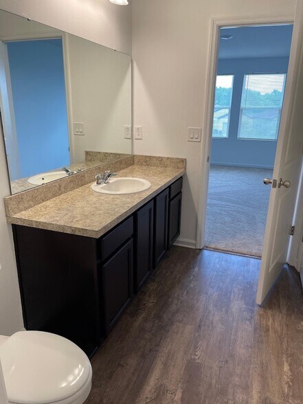 Building Photo - 34974 Daisy Meadow Loop
