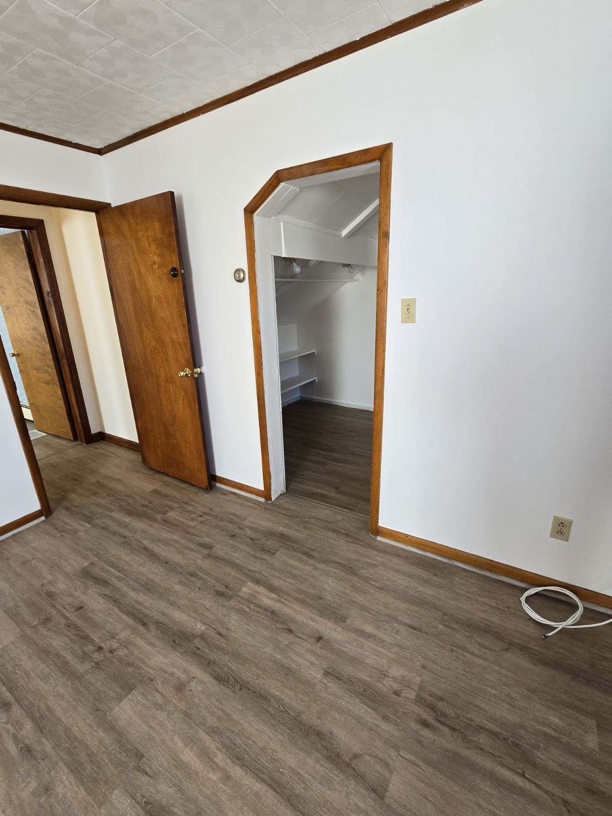 Building Photo - 1584 PA-106