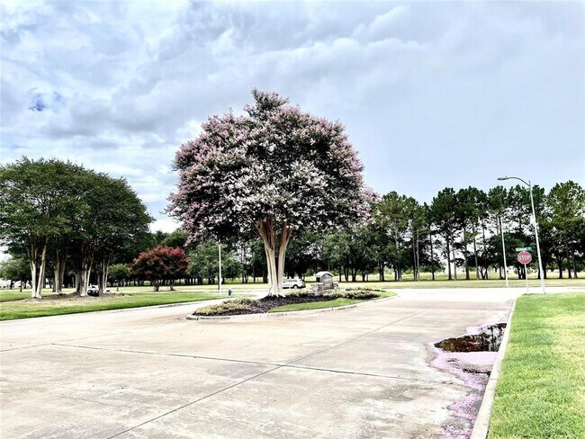 Building Photo - 14127 Grovemist Ln