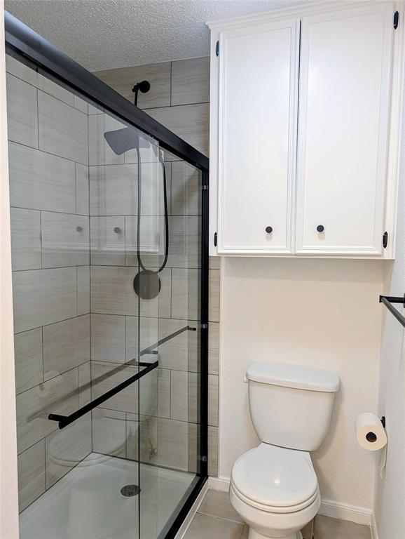 Building Photo - 905 E 51st St