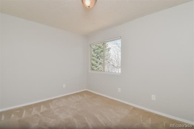 Building Photo - 3340 Richmond Dr