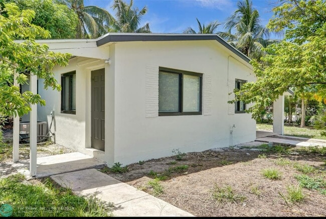 Building Photo - 891 NW 33rd Terrace