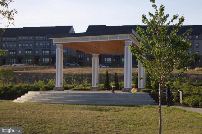 Building Photo - 1697 Dunnington Pl