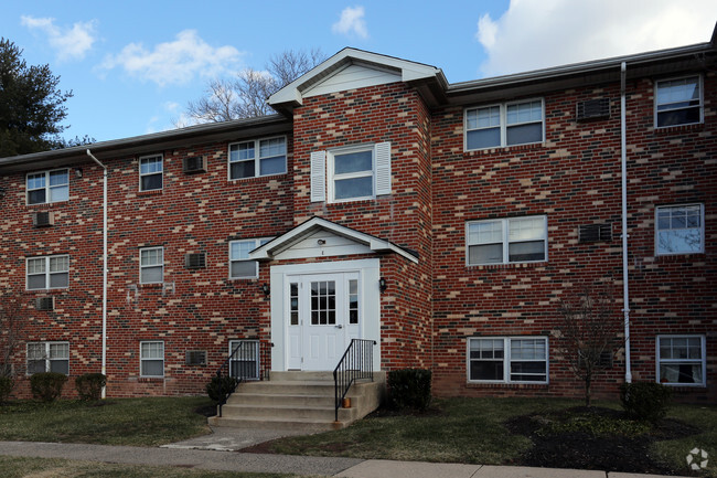 Primary Photo - Perkiomen Apartments