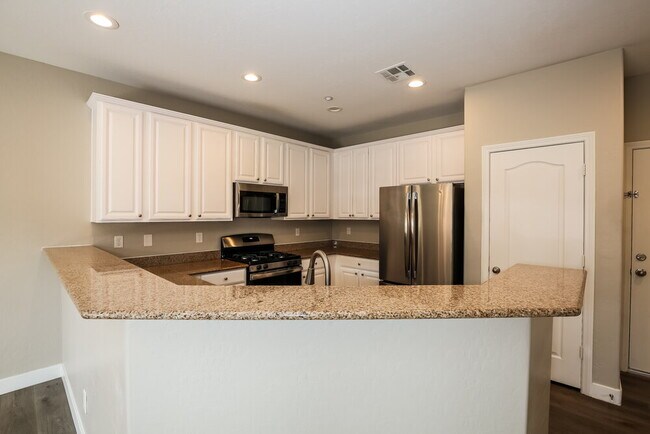 Building Photo - 6213 Rimfire Rock Ct