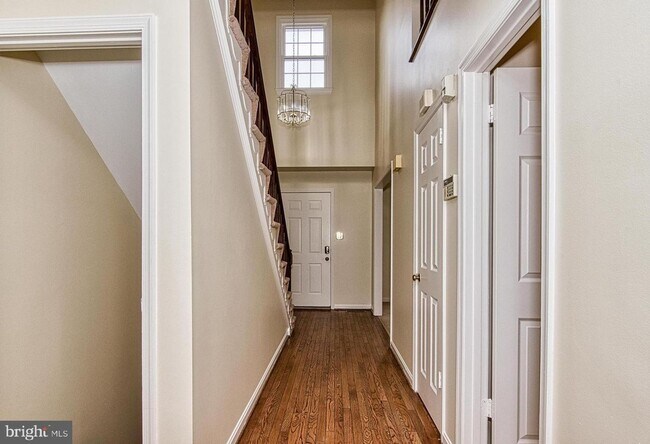 Building Photo - 2205 Cedar Mill Ct