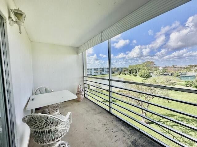 Building Photo - 4014 Newcastle A