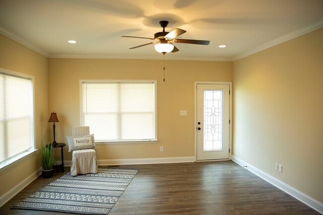 Building Photo - 2649 Vista Meadows