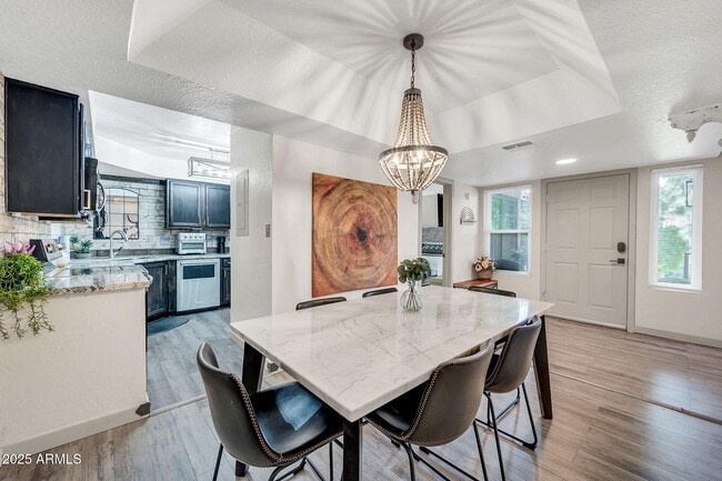 Building Photo - 8787 E Mountain View Rd