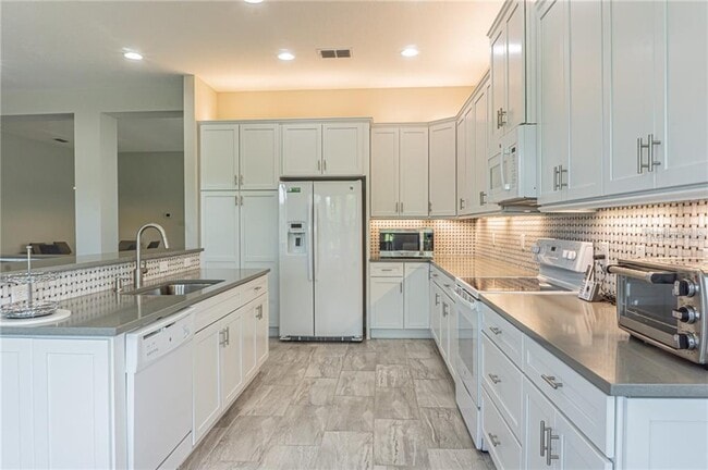 Building Photo - 4836 Grand Banks Dr