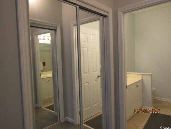 Building Photo - 4520 Lighthouse Dr