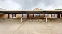 Building Photo - 609 Townplace Dr