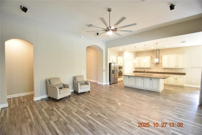 Building Photo - 13807 Moonstone Canyon Dr